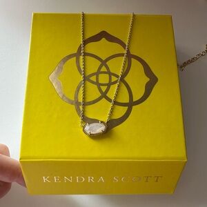 Like New Kendra Scott Necklace